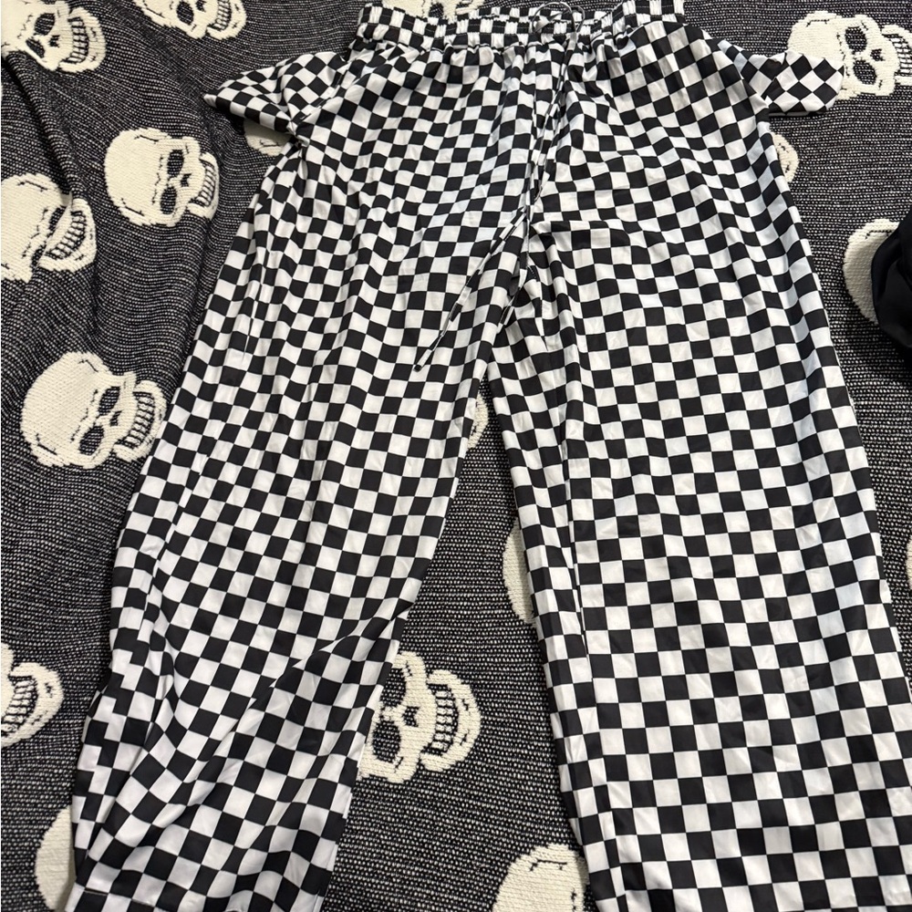 SHEIN Black and White Checkered Wide Leg Pants